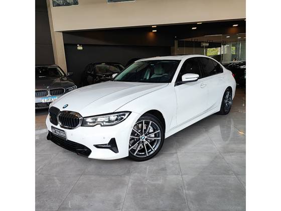 BMW 330i 2.0 16V TURBO GASOLINA SPORT AUTOMÁTICO